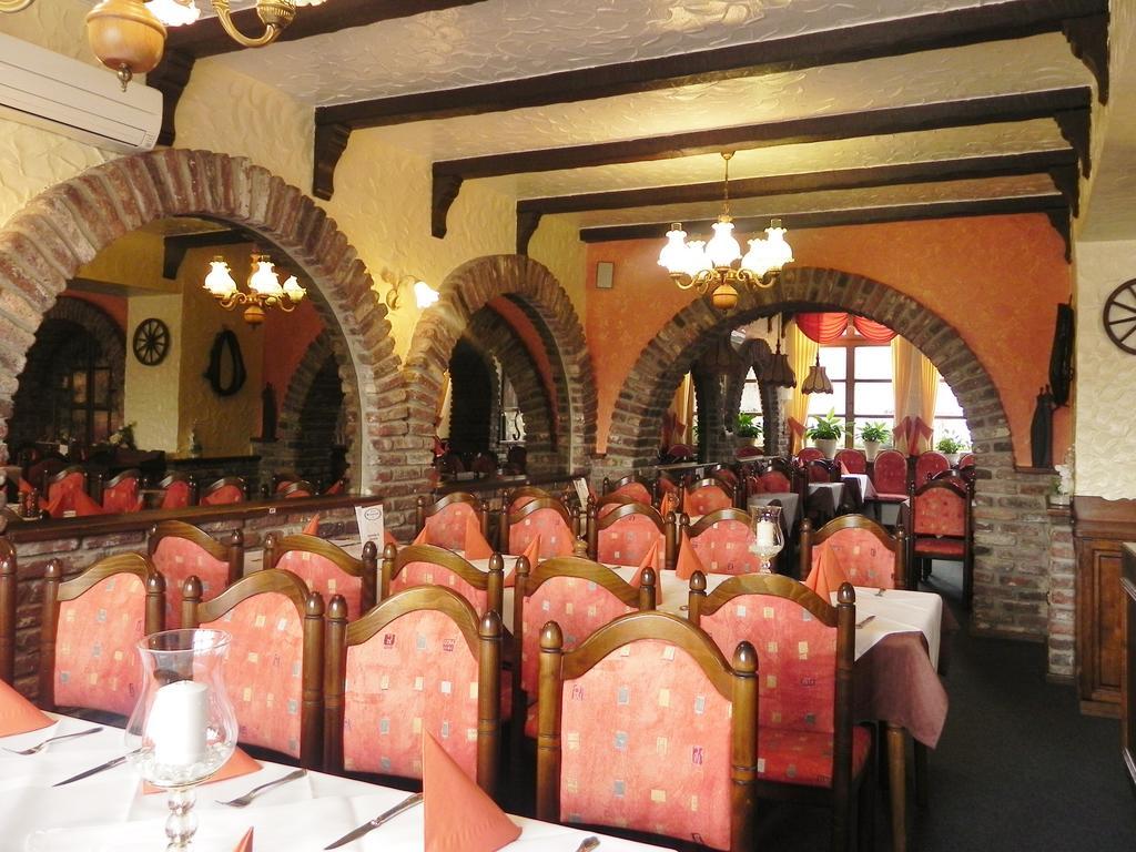 Hotel - Restaurant Braustube Haaren エクステリア 写真