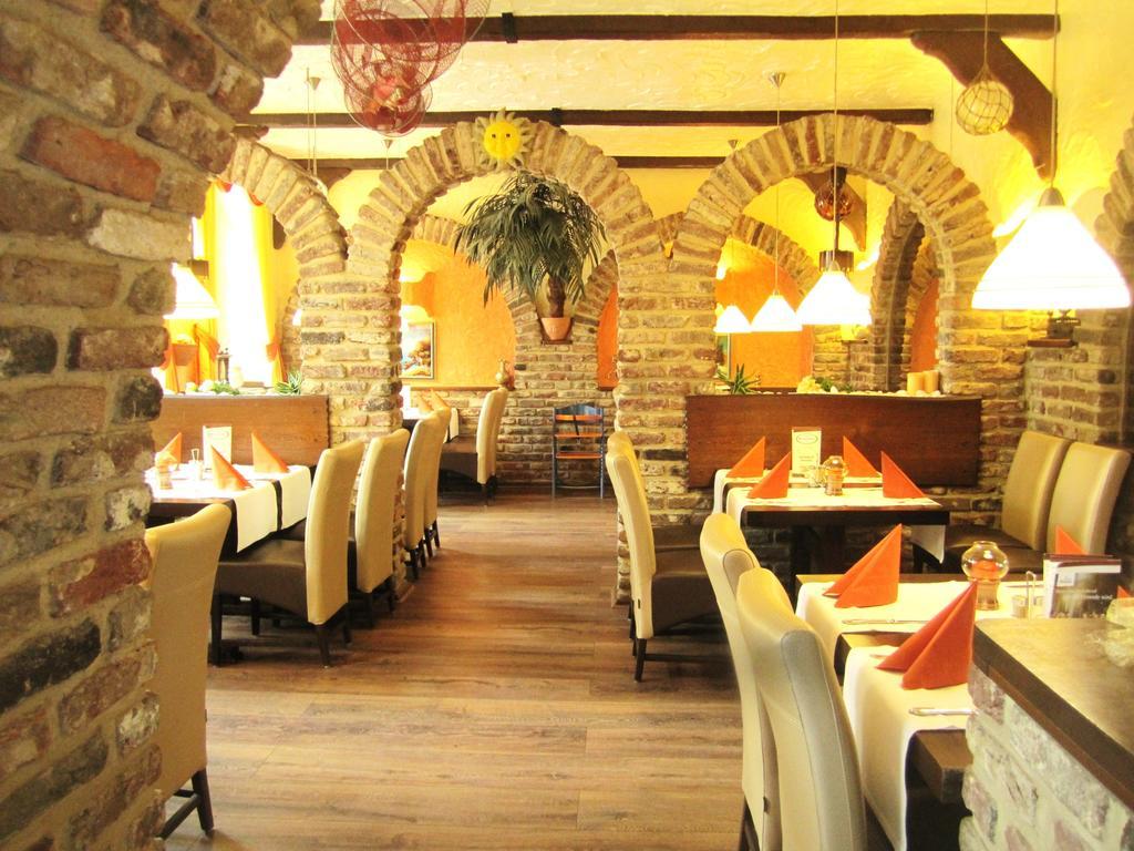 Hotel - Restaurant Braustube Haaren エクステリア 写真